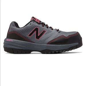 new balance slip resistant shoes